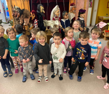 KAPIČKY + SLUNÍČKA - divadelní představení “Jak šel kozlík do světa”