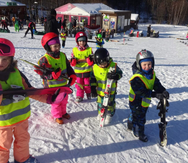 Lyžařská školička - 1. den 6.2.2023
