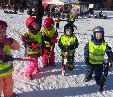 Lyžařská školička - 1. den 6.2.2023
