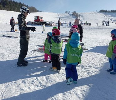 Lyžařská školička - 1. den 6.2.2023