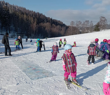 Lyžařská školička - 1. den 6.2.2023