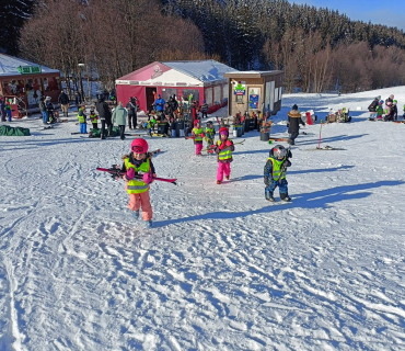 Lyžařská školička - 1. den 6.2.2023