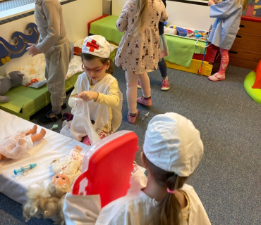 Leden ve Sluníčkách (2023)