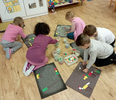 Od 9. 1. 2023 Zvířata a ptáci v zimě - Hvězdičky