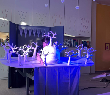 Hvězdičky - divadelní představení “O dvanácti měsíčkách” 12.1.2023