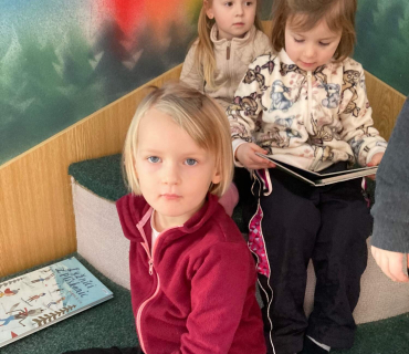 Sluníčka - Návštěva knihovny - 5.1.2023