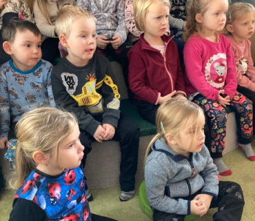 Sluníčka - Návštěva knihovny - 5.1.2023